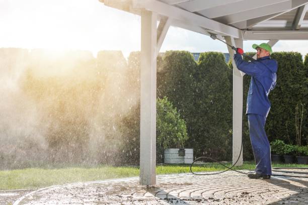 Spring Cleaning in Chickasaw, AL